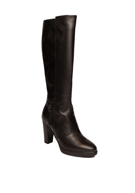 Black leather boot NERO GIARDINI | 411730GUANTO-100